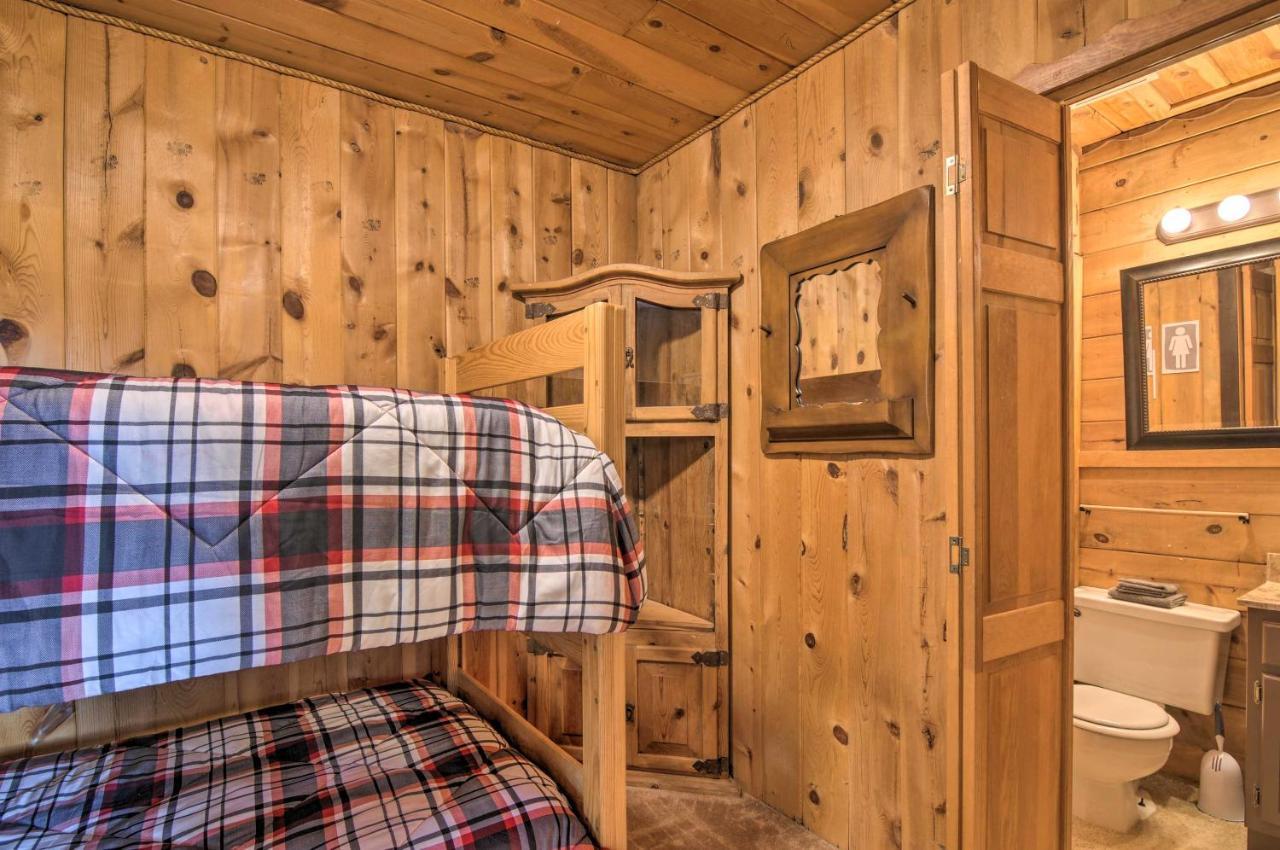 Pet-Friendly Duck Creek Village Retreat With Deck! Екстер'єр фото